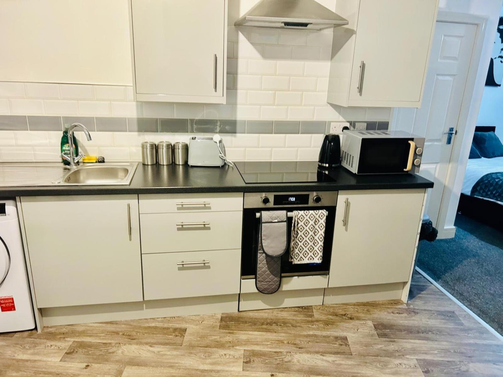 Studio Flat In Донкастер Экстерьер фото